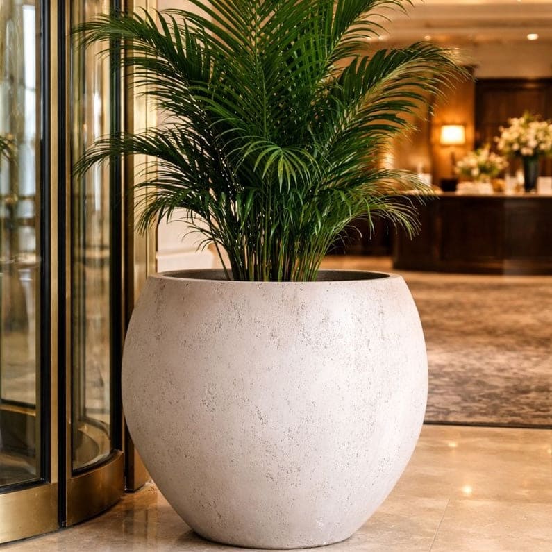 sphere indoor planter Orbello