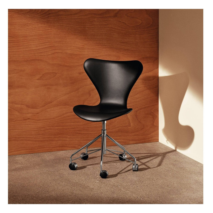 Series 7 Swivel - EASTER SPECIAL