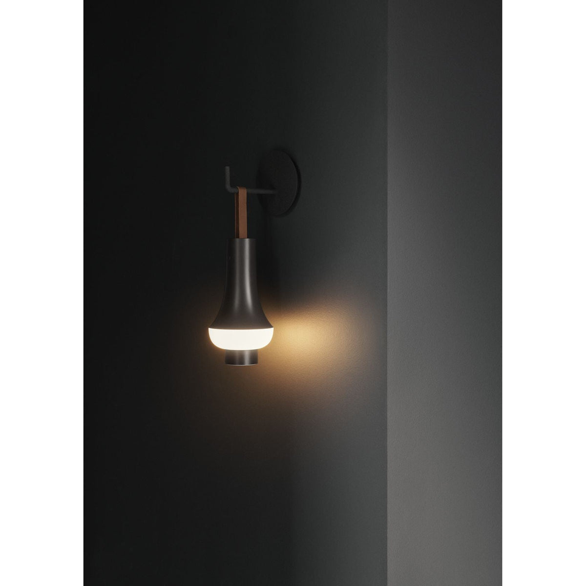 Tomoshi Portable Lamp – Skandium