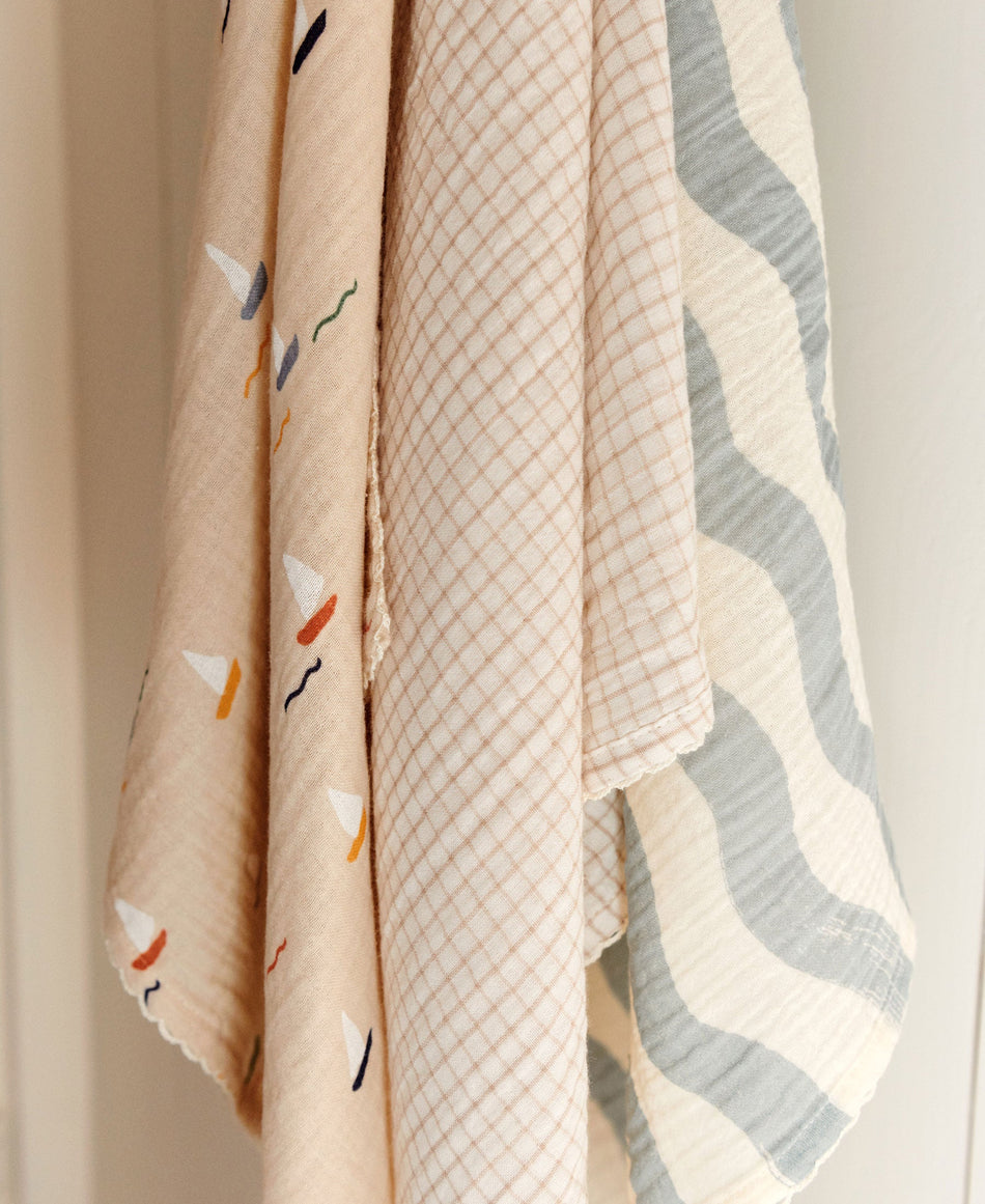 Mio Muslin Cloths, Waves