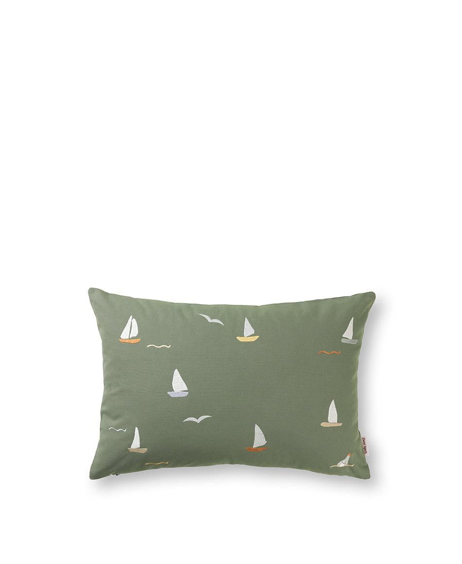Cinna Cushion, Sailboats