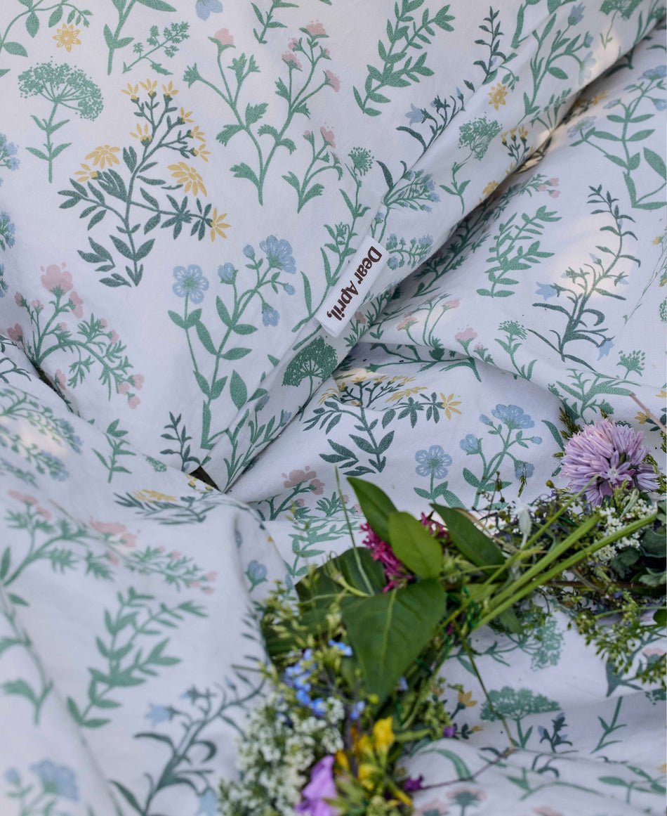 Asta Adult Bedding, Summer Flowers
