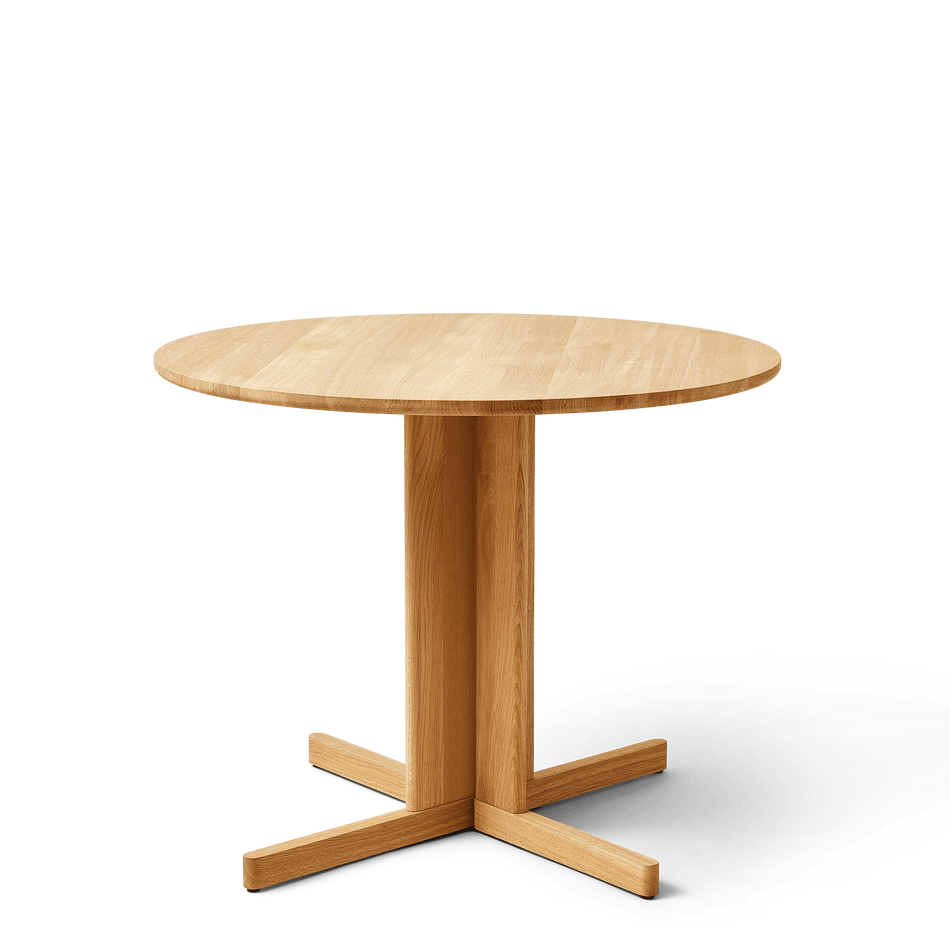 Trefoil Round Table Ø90, Oak