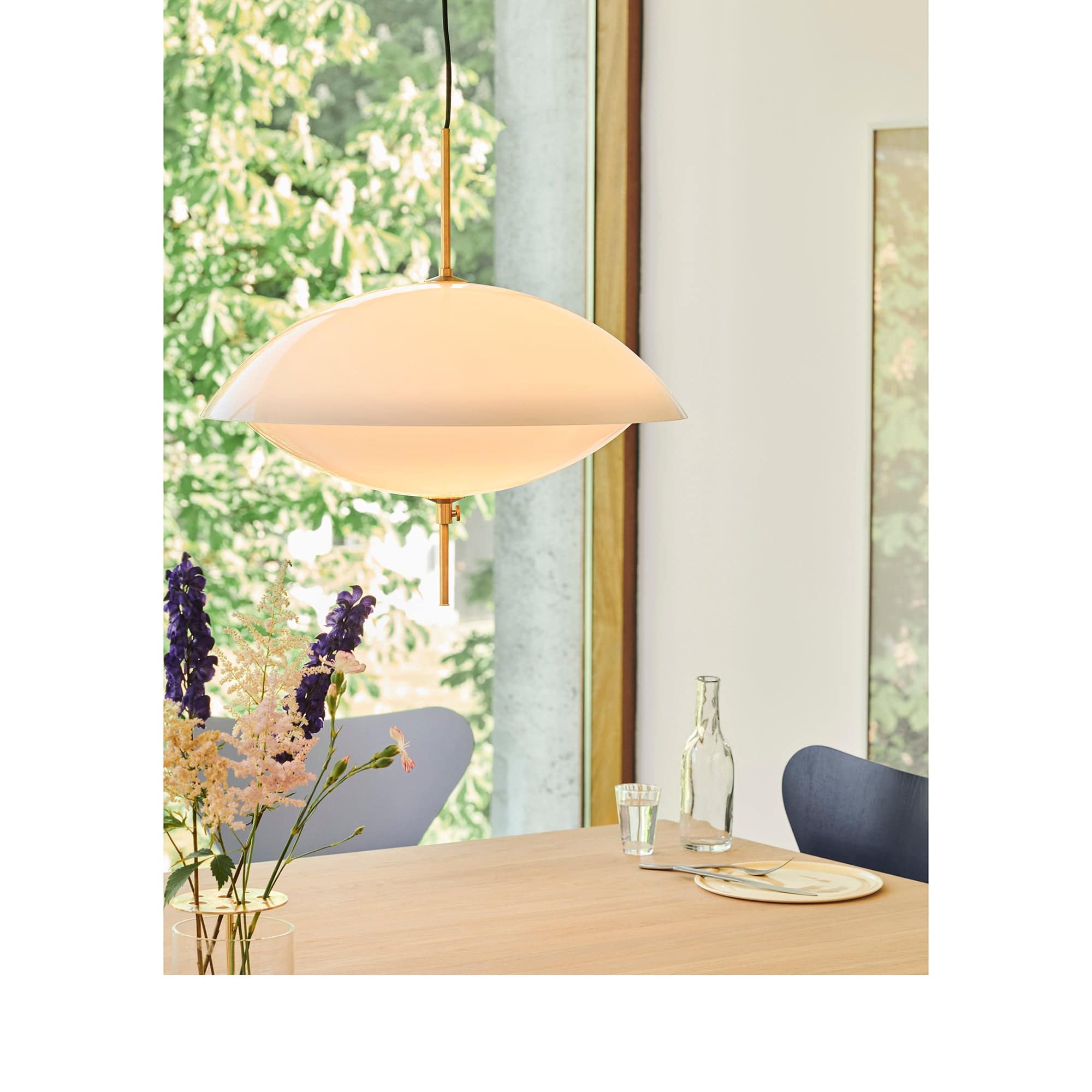 Clam pendant light – Skandium