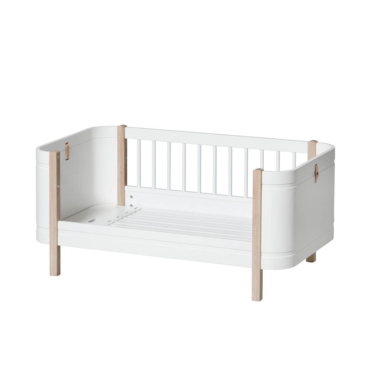 Mini + cot/bed - white/oak – Skandium