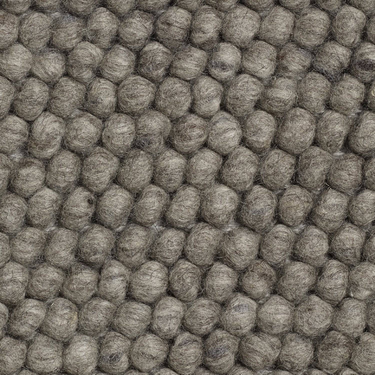 Peas rug – Skandium