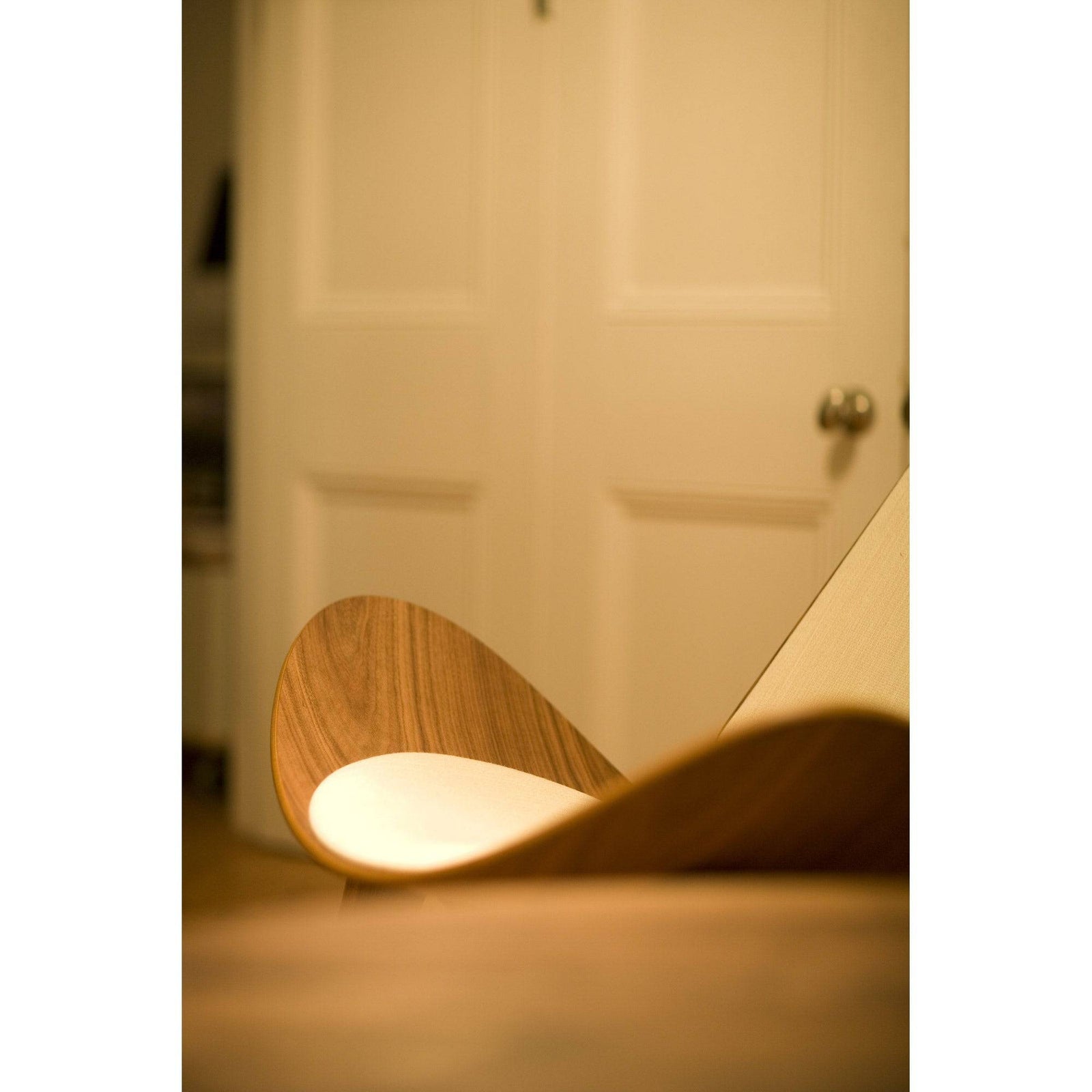 Smiling Chair CH07 Shell chair by Carl Hansen | Shop at Skandium London