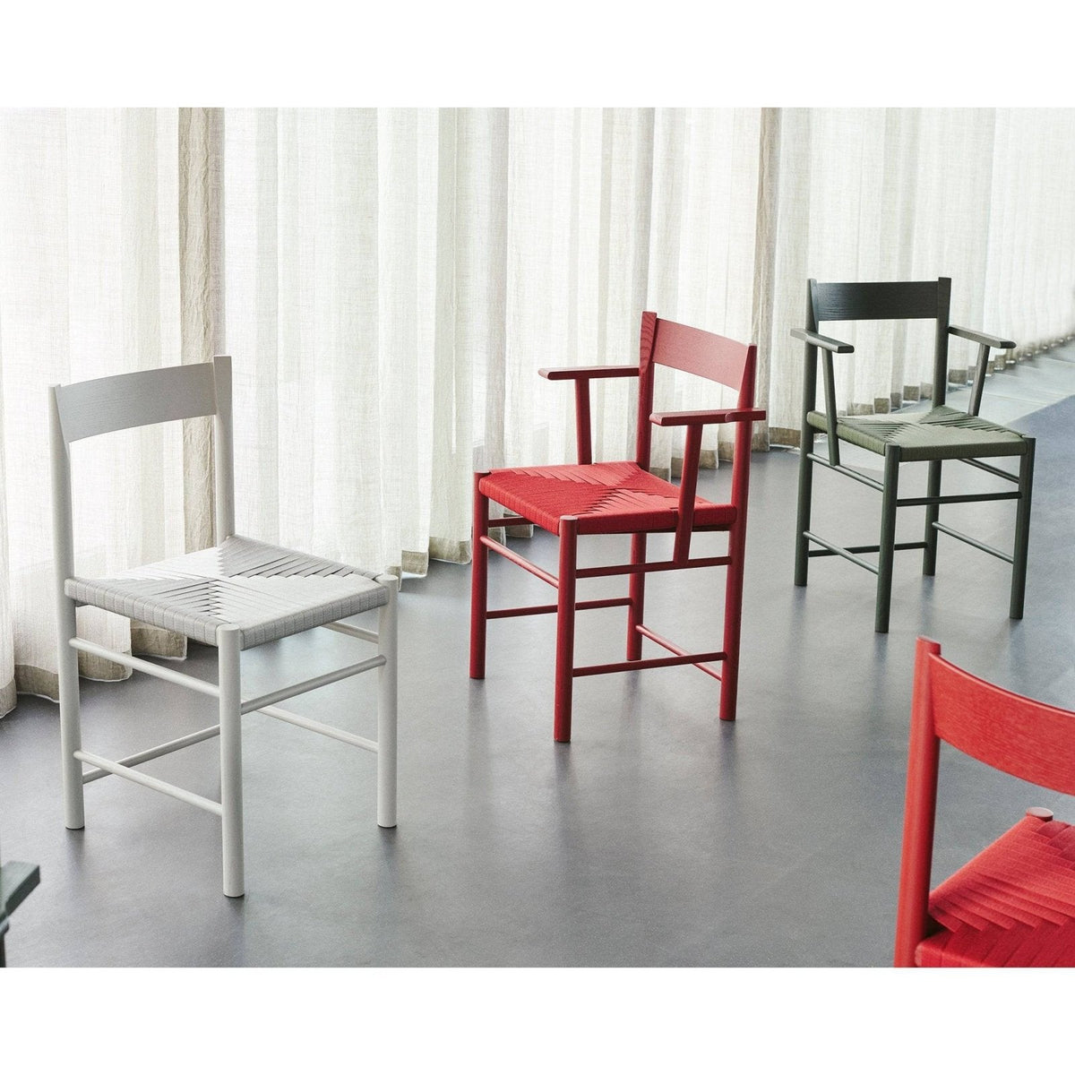 F Chair – Skandium