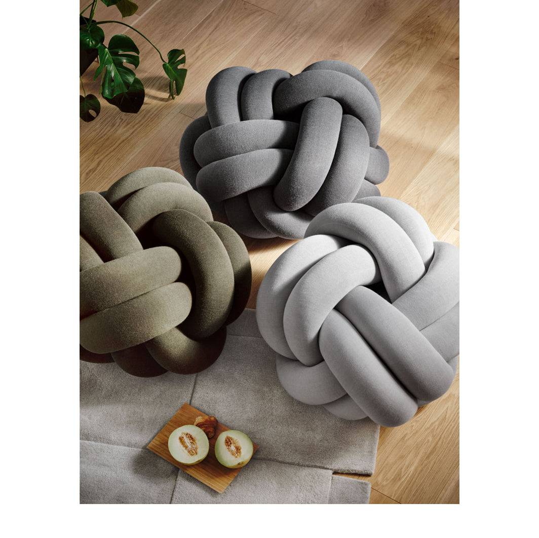 Knot cushion XL – Skandium