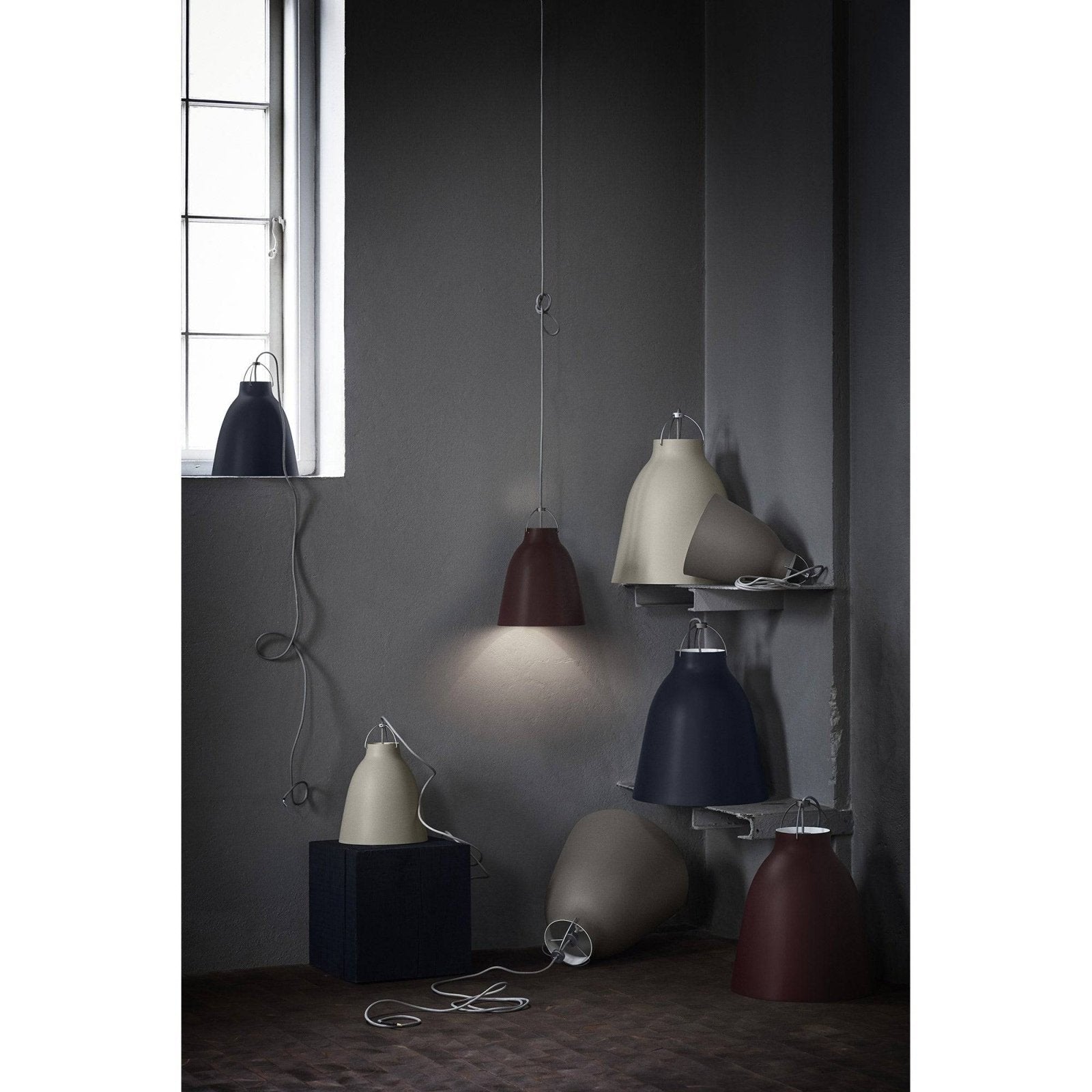 CARAVAGGIO MATT P1 ダークシエナ Caravaggio pendant lamp matt tones – Skandium