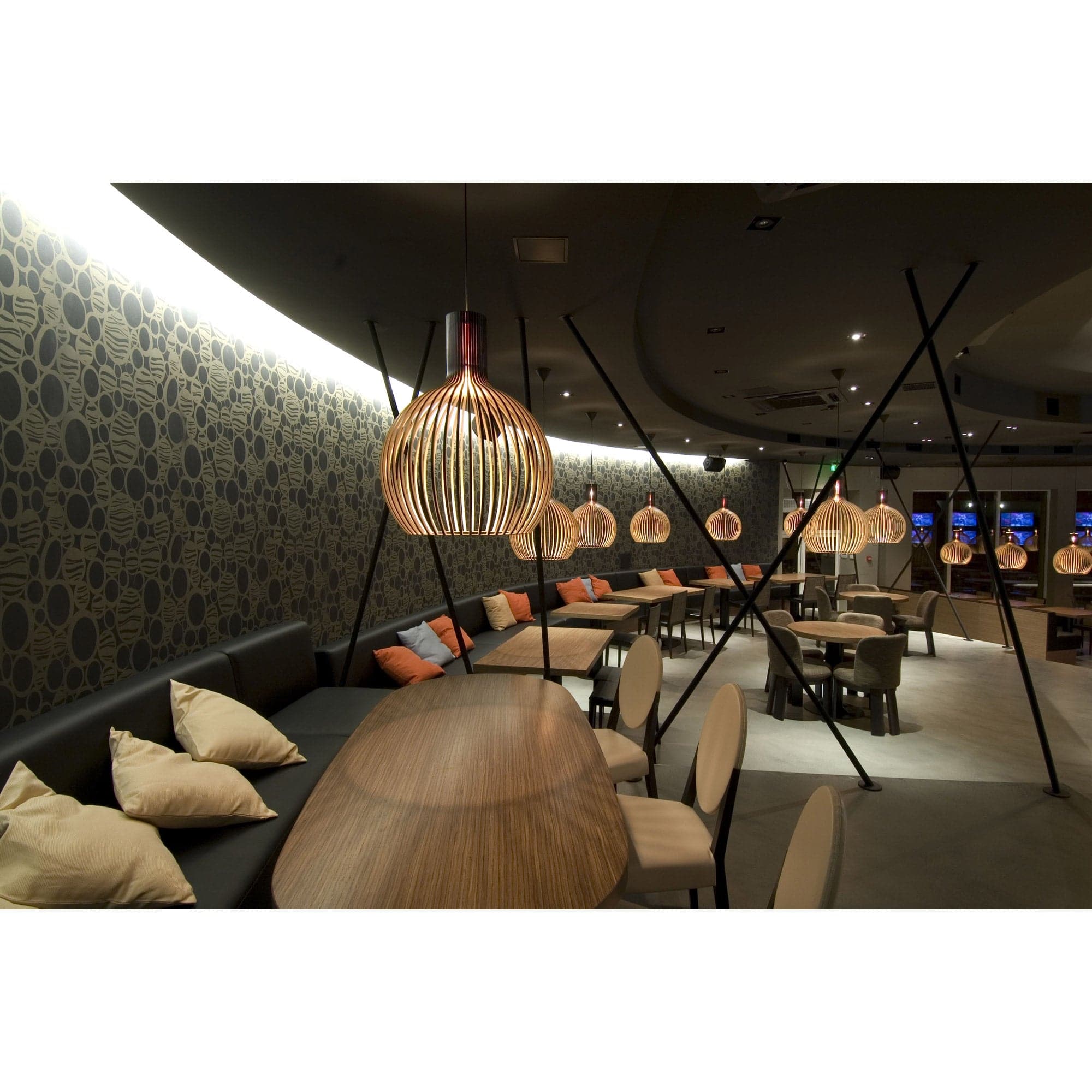 Octo 4240 Pendant Lamp – Skandium