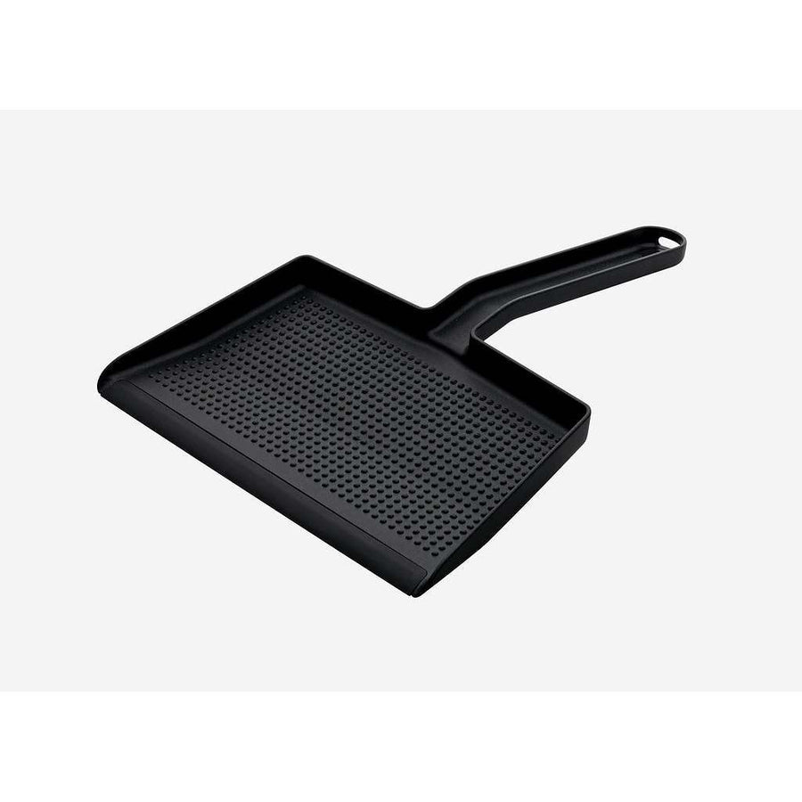 VIPP274 Dustpan & Brush by Vipp Shop at Skandium London