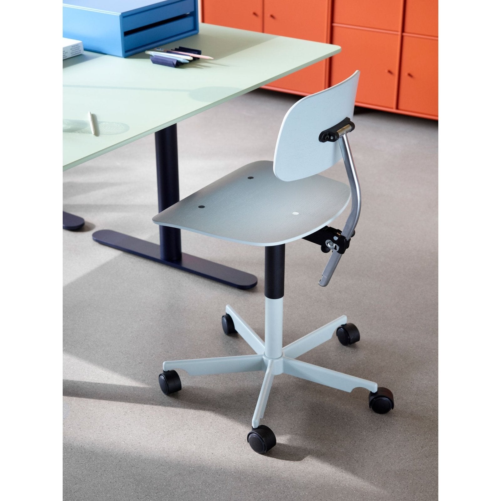 Kevi 2533 Office Chair – Skandium