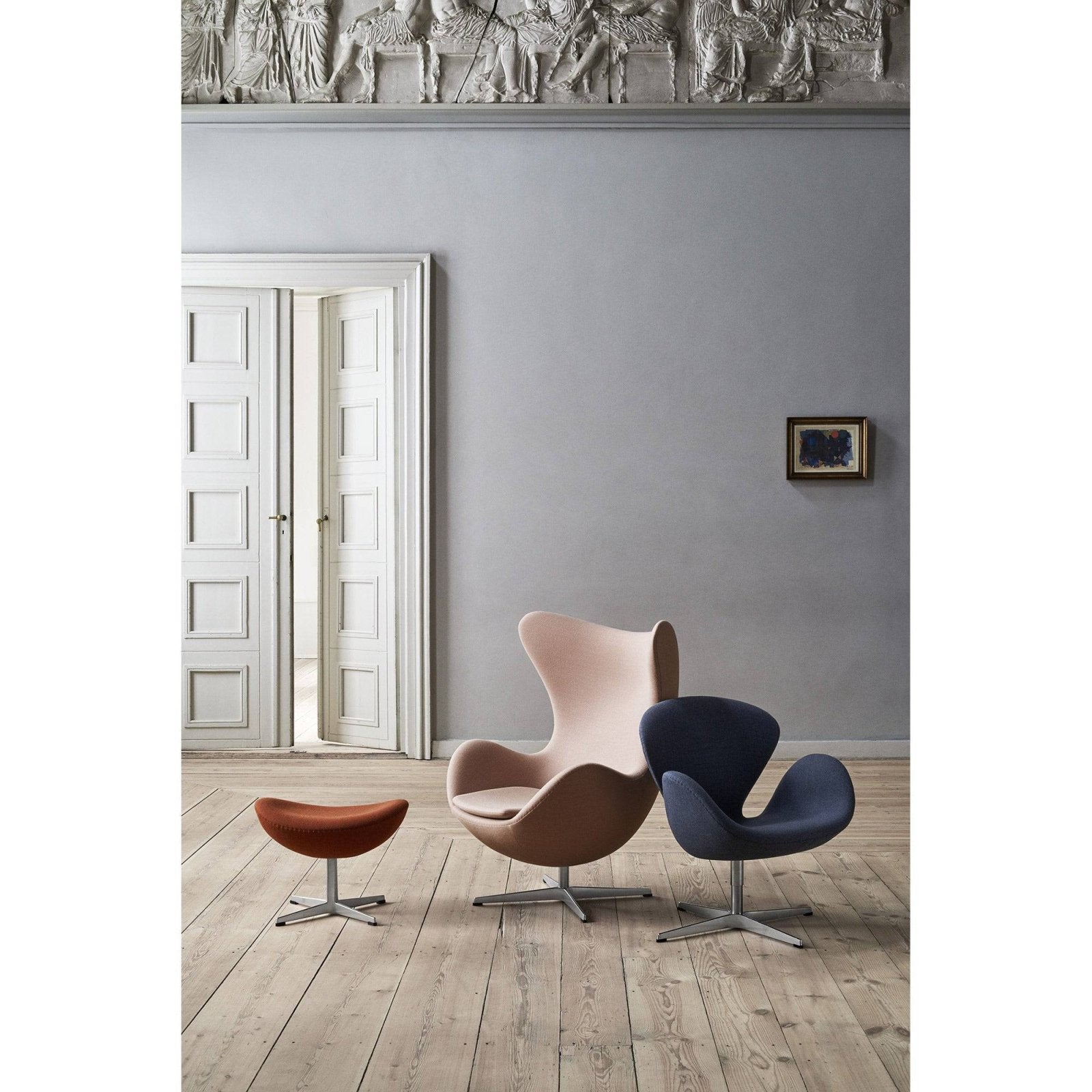 Egg™ footstool – Skandium